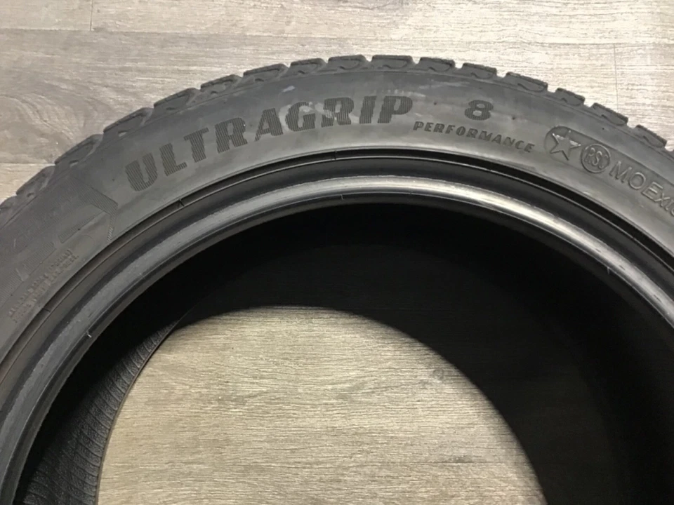 2 x 245/45 R18 100V GoodYear Ultra Grip 8 MO Winterreifen RSC - Bild 4 von 4