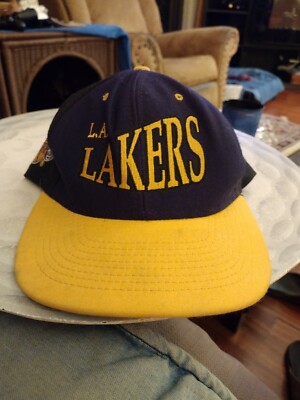 VTG Los Angeles LA Lakers Purple Nutmeg 