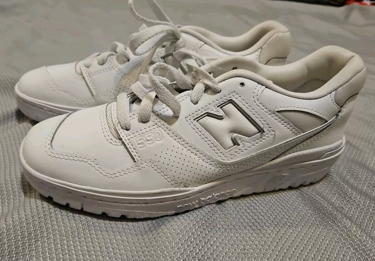 New Balance 550 Shoe Mens Size 7.5 Triple White Casual New Balance 550 Shoe Mens Size 7.5 Triple White Casual