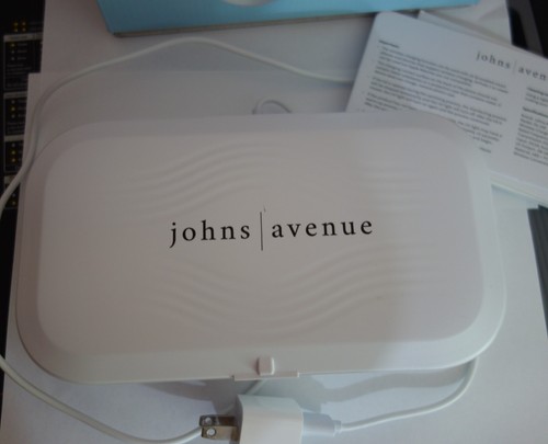 Johns Avenue UV Phone Sanitizer Kills 99.9% Of Germs NIB - 第 3/3 張圖片