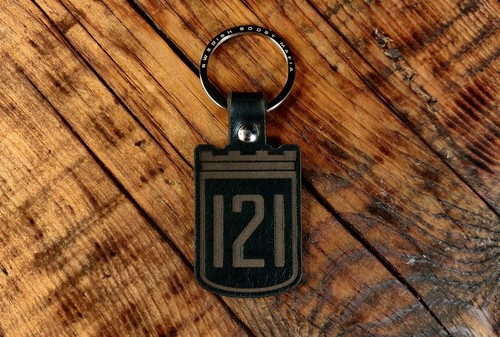 121 Amazon Leather Keyring Keychain - Picture 2 of 3