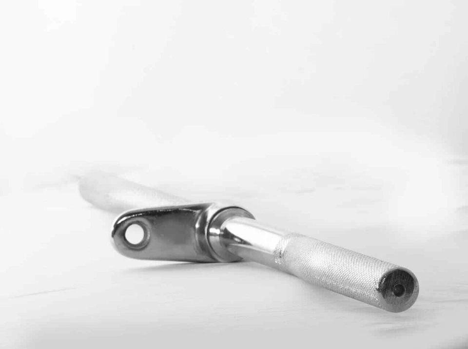 Curl Bar LAT Cable Machine Attachment, Pulldown with Full Rotation Rotating - Image 2 of 4