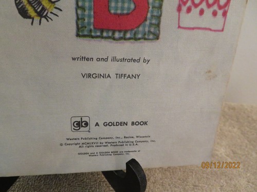 A B C A Golden Book Virginia Tiffany 1967 PB - Bild 3 von 9