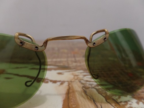Vintage gold tone Polaroid clip on sunglasses - Picture 10 of 11