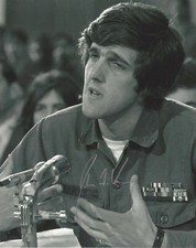 DEMOCRAT SENATOR JOHN KERRY SIGNED AUTHENTIC 8x10 PHOTO w/COA SECRETARY OF STATE