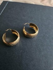 9ct yellow gold "Wedding Ring" style hoop earrings