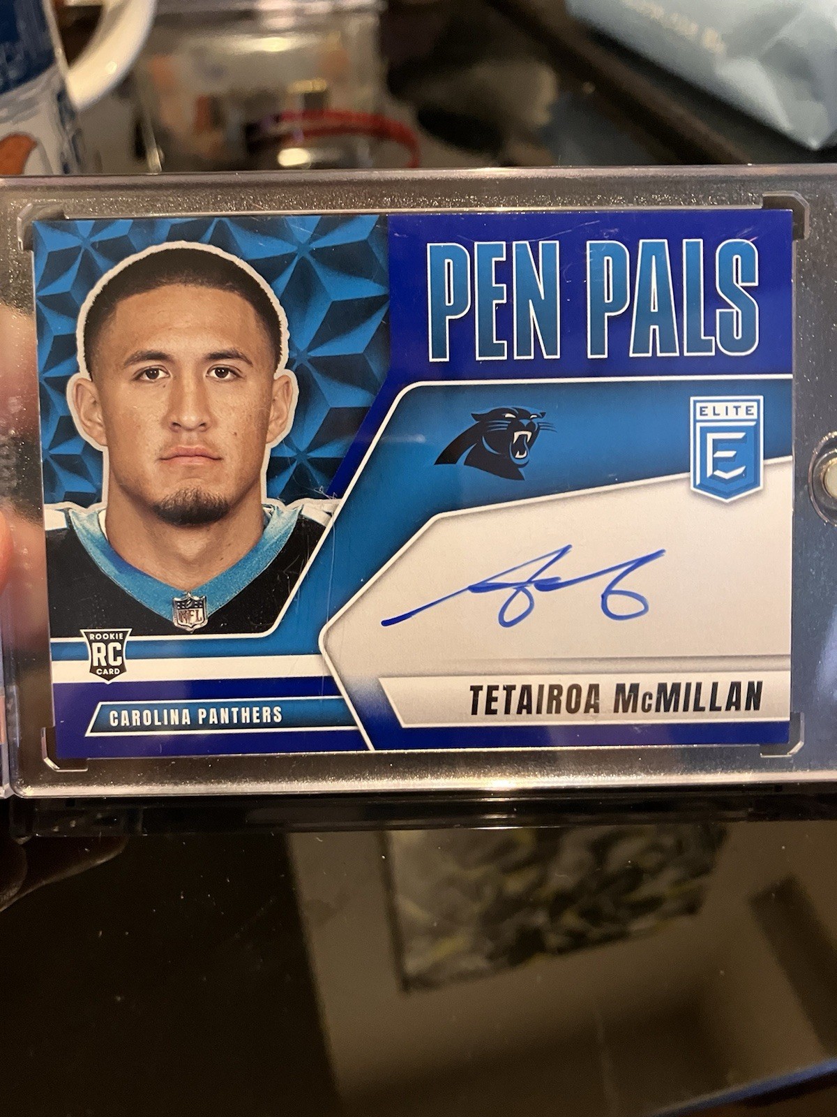 2025 Donruss Elite Tetairoa McMillan On Card Auto Pen Pals Blue Ink Color Match