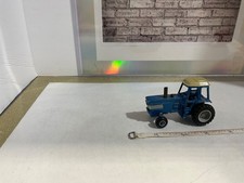 VINTAGE TRACTOR  NO BOX