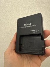 Genuine Nikon MH-24 Charger for EN-EL14a Battery D5200 D5300 D5600 P7800 OEM
