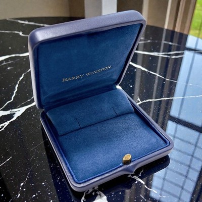 Rare! HARRY WINSTON Authentic Earring case Navy Blue Leather