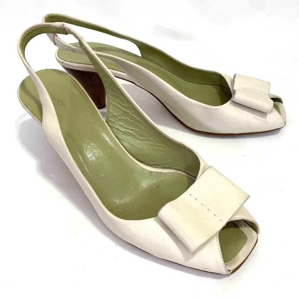 Zapatos DKNY Hechos en Italia Tacones de Gatito Punta abierta para Mujer 8.5 Cuero Marfil Foto 4 de 4