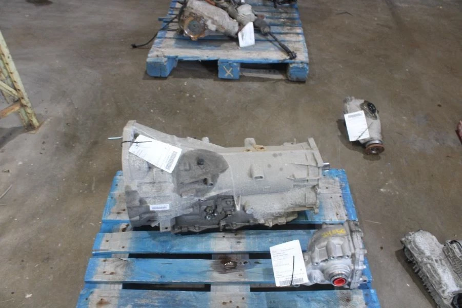 2014 BMW 320i Automatic Transmission AWD 120K Miles OEM Used Part C24685 Foto 4 de 4