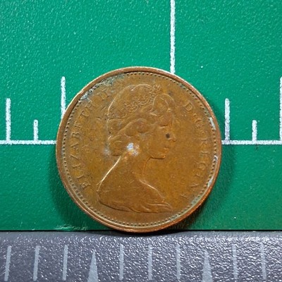 1973 Canada Elizabeth II / Maple Leaf Twig 1 Cent Copper Coin