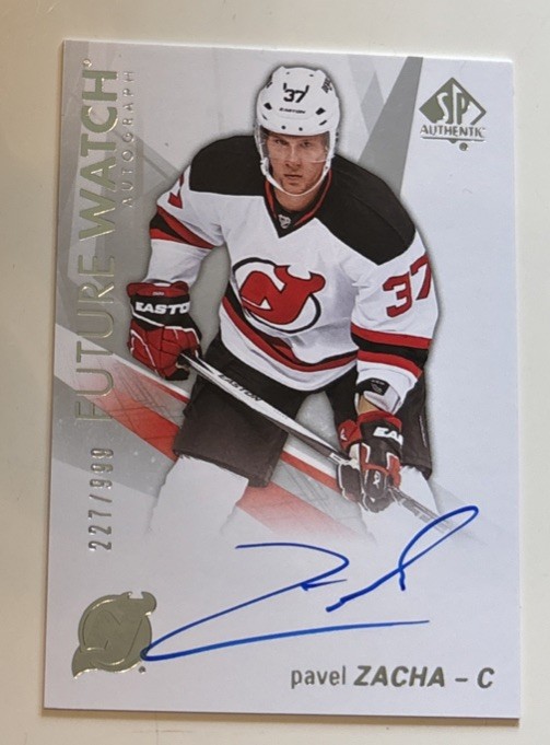 2016-17 Pavel Zacha RC Sp Authentic Future Watch #134 Auto Autograph 999 Bruins