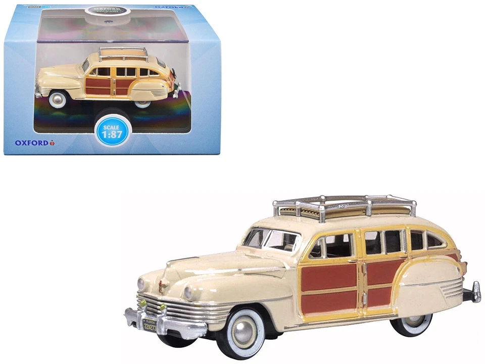 Chrysler Town & Country Woody Wagon Catalina 1942 tostado con paneles de madera y techo Foto 4 de 4