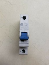 ALLEN BRADLEY 1492-D1C040 Ser D 1492-D C 4 A