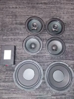 ve commodore factory subwoofer