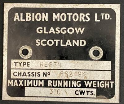 ALBION RE27 REIVER MOTORS GLASGOW SCHOTTLAND LIEFERANTENABZEICHEN EMBLEM CHASSIS PLATE