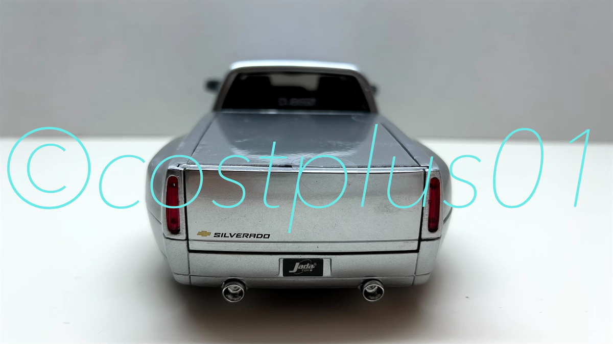 JADA キャデラック1963年　DUB 1/18 JADA キャデラック1963年 DUB 1/18 JADA キャデラック1963年 DUB 1/18