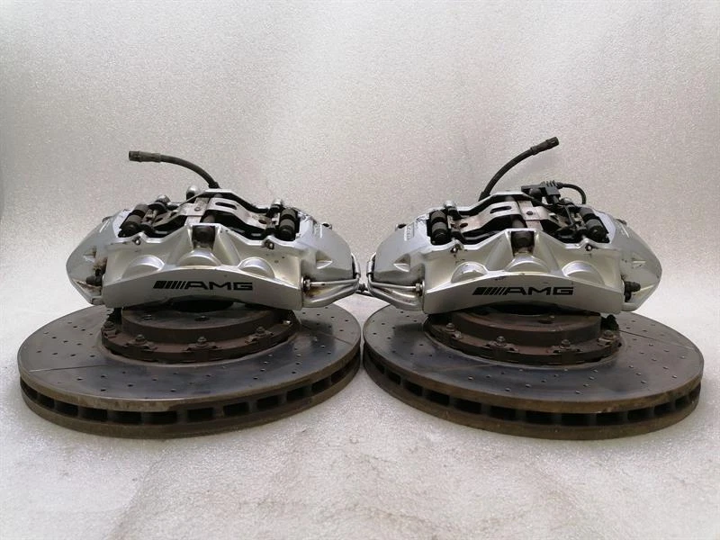 MERCEDES E63 AMG W211 Front Brake caliper A0034207783 Bremssattel  