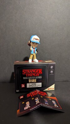 Stranger Things YuMe Series 2 Dustin & BONUS ITEMS!