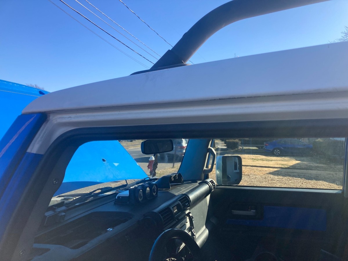 TOYOTA FJ CRUISER LEFT DRIVER SIDE DOOR BODY WEATHERSTRIP SEAL 