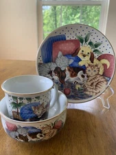 Vintage Children’s Ceramic Dish Set Dogs And Cats Plate Cup And Bowl Gold Trim