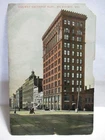 1909 POSTCARD " RAILWAY EXCHANGE BUILDING,MILWAUKEE WIS " STOREFRONTS, RARE VIEW