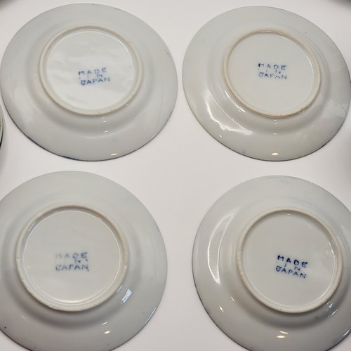 Blue Willow Vintage Japan Miniture Ceramic Tea Set - With Some Cracked Pieces - Picture 15 of 23