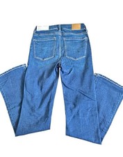 NWT American Eagle High Rise Skinny Kick Jean...