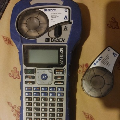 Brady BMP21 Handheld Label Maker Used Tested Good working condition No pwr cord
