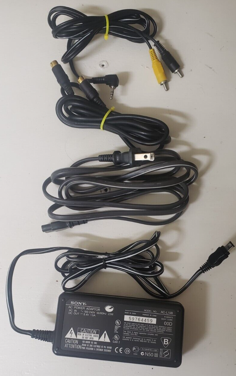 Sony Handycam CCDTRV58 Camcorder Hi8. Tested & Works Great eBay