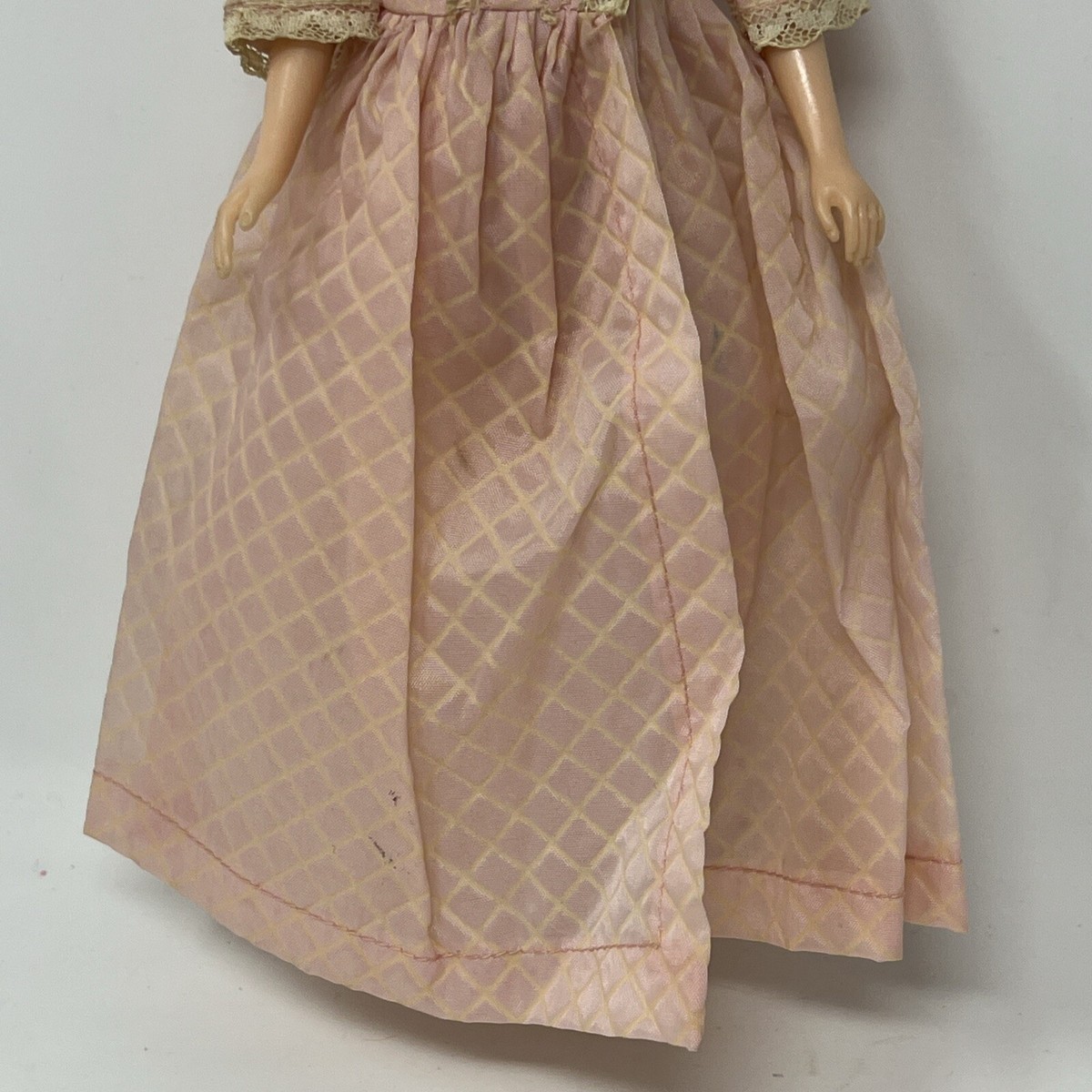 Vintage Uneeda Miss Suzette Clothes Doll Outfit Pink Robe