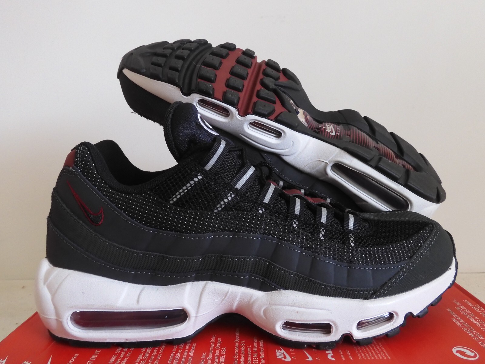 Nike Air Max 95 Essential Anthracite-Black-Team Red Sz 9.5 [DQ3982-001]