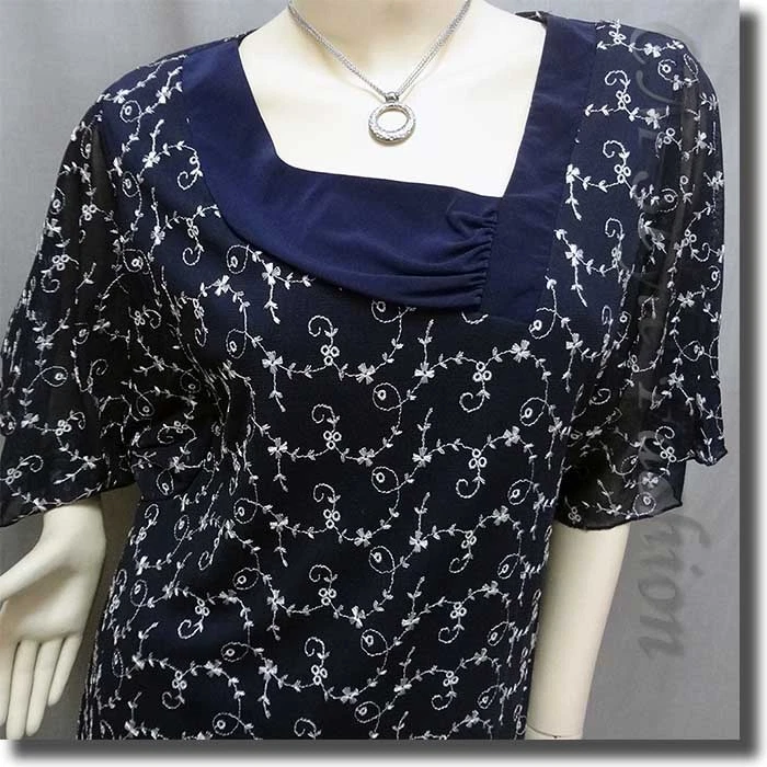 Top Boho Estilo CM Floral Bordado Fluido Gasa Azul L  Foto 2 de 4