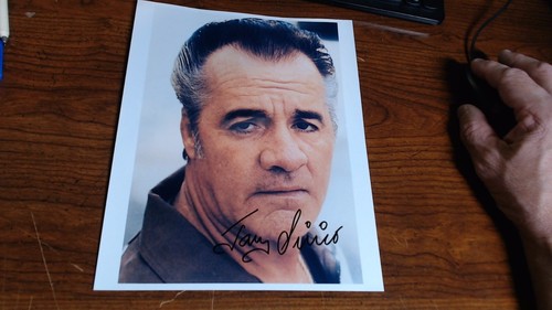 Tony Sirico Signed Photo 8x10 The Sopranos WITH CERT - 第 1/4 張圖片