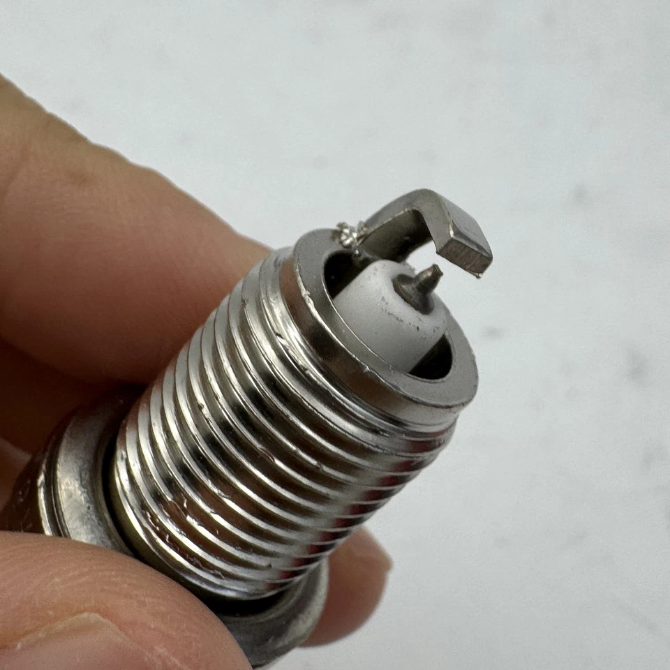 6X Bujías BOSCH FR8DPP33 para Mercedes C320 C240 E320 S430 CLK320 CLK430 Foto 4 de 4