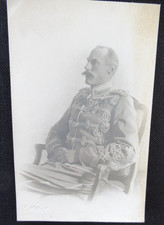 Altes Portrait Foto D&auml;nemark Offizier mit vielen Orden / Ordensspange