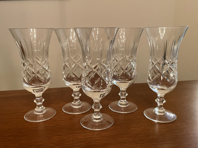 5 Parfait Crystal stemware glasses in Cross and Olive pattern