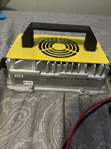 XYM QA1250E Battery Charger 100-240Vac 50/60Hz,  58.4V 18A Output Yellow