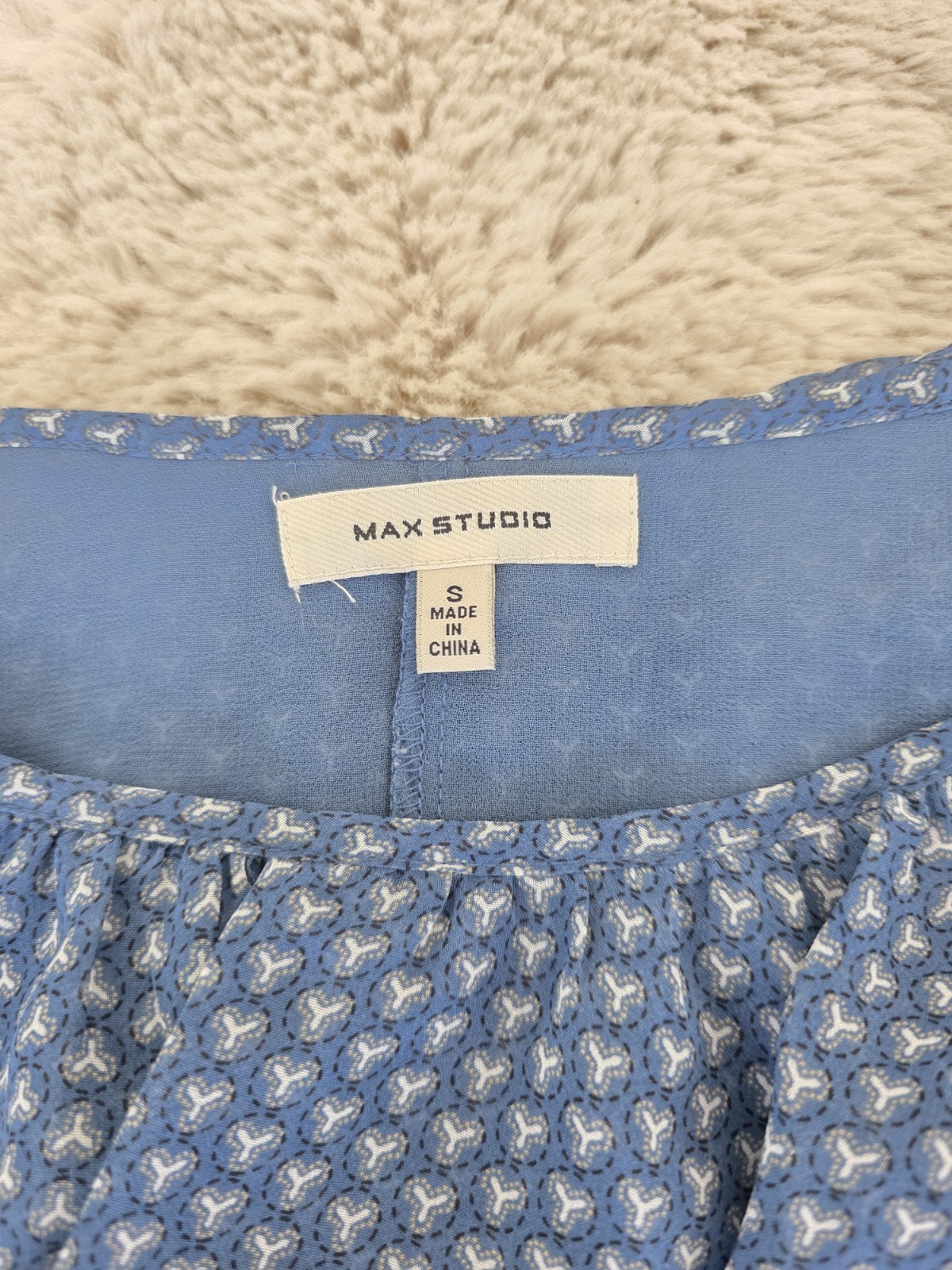 Max Studio Ruffle Patterned Blue Top, small - image 3