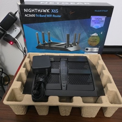 Netgear Nighthawk X6S AC3600 Tri-Band WiFi Router R7960P