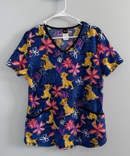 DISNEY Lion King Scrub Top Sz M Short Sleeve Pockets Curved Hem Stretch EUC