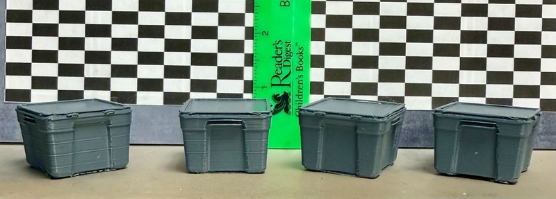 4 GREY CONTAINERS 1'' HIGH X 1  1/4'' X 1  1/4'' 1:18 SCALE FOR YOUR DIORAMA !