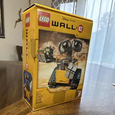 LEGO Ideas Disney Pixar WALL-E 21303 Complete Set 676 pcs Age 12+