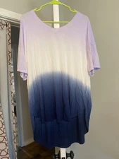 time and tru shirt women purple white blue gradient ombre a great condition 
