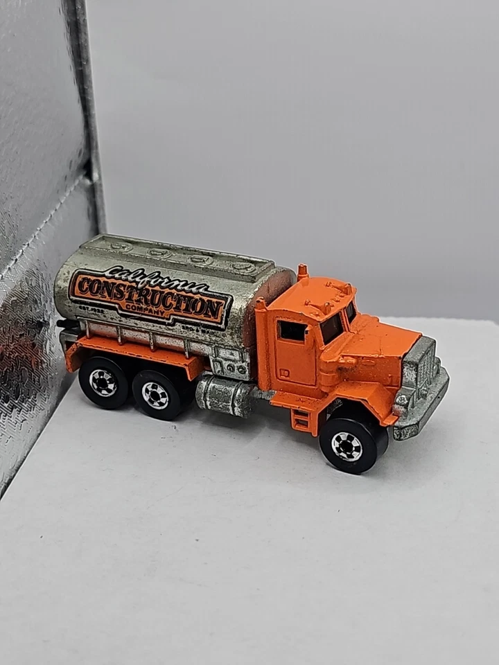 Camión cisterna Hot Wheels Blackwall Peterbilt California 1979 vintage HK Foto 2 de 4