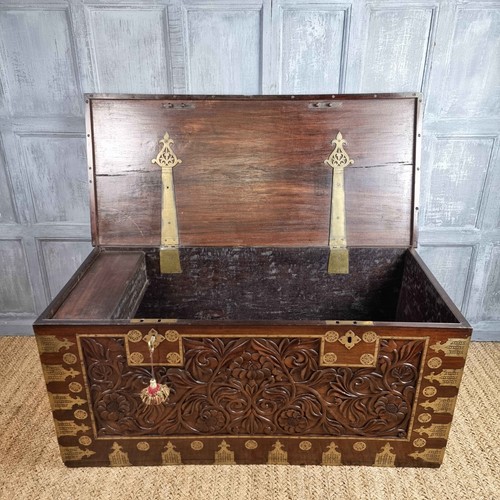 A 19th Century Indo Portuguese Colonial Chest. - Picture 9 of 19