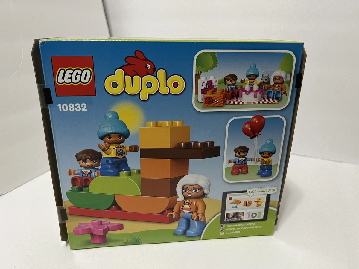 Långiver Drik Nogen LEGO DUPLO Birthday Picnic 10832 NEW. Balloons Cake Gift Present Squirrel  673419263849 | eBay