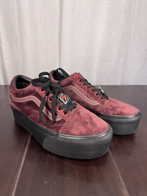 Old school vans. NWT Vans Old Skool Skate Shoe - Black | Journeys main image 4